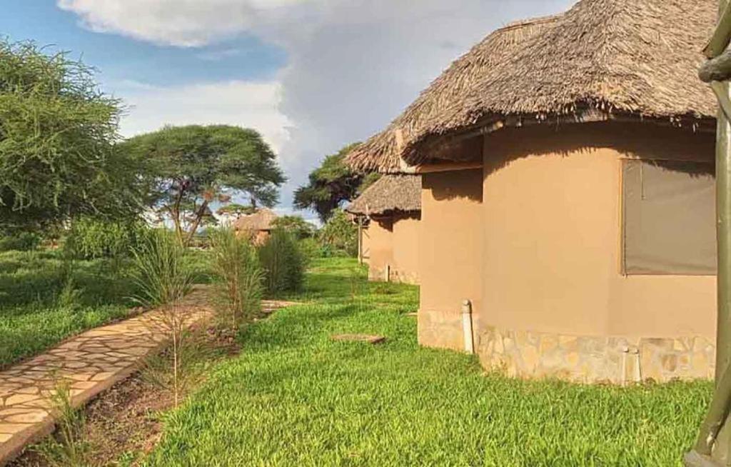 Hotel Oilepo Amboseli Rift Valley Exteriér fotografie
