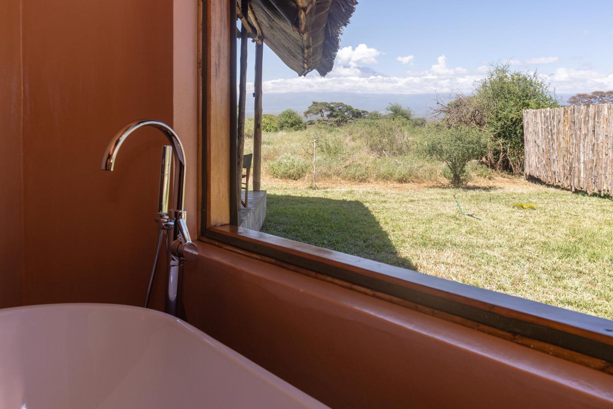 Hotel Oilepo Amboseli Rift Valley Exteriér fotografie
