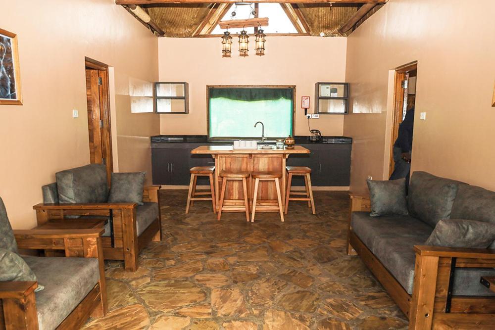 Hotel Oilepo Amboseli Rift Valley Exteriér fotografie